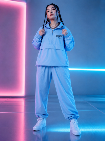 Veste Anorak Imperméable Bleu Clair Shenzhen Moment Club – Légère et Compacte